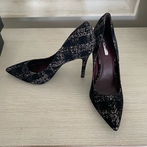 BCBG BG-Treasure Pump (Houndstooth Pattern)